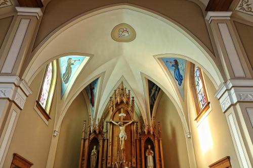 Pic-altar-ceiling